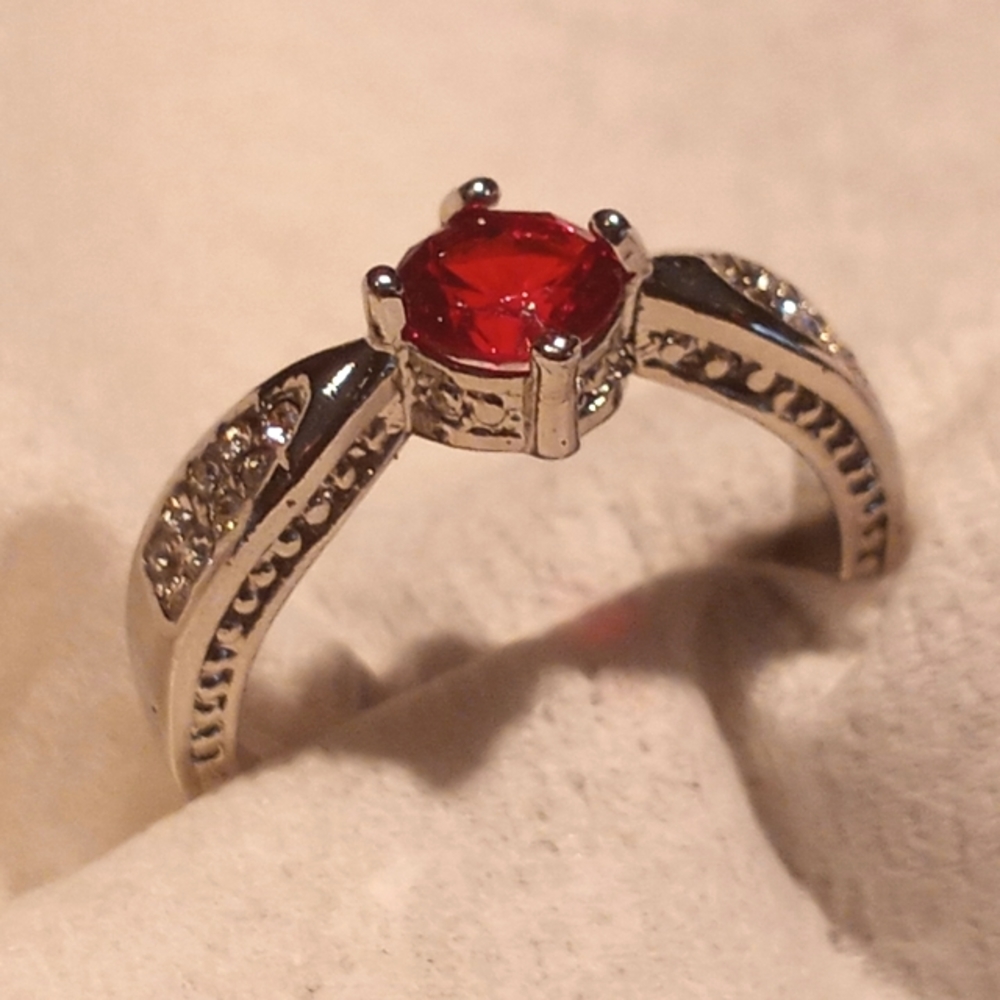 Individual Ruby Centered Ring. - image 7